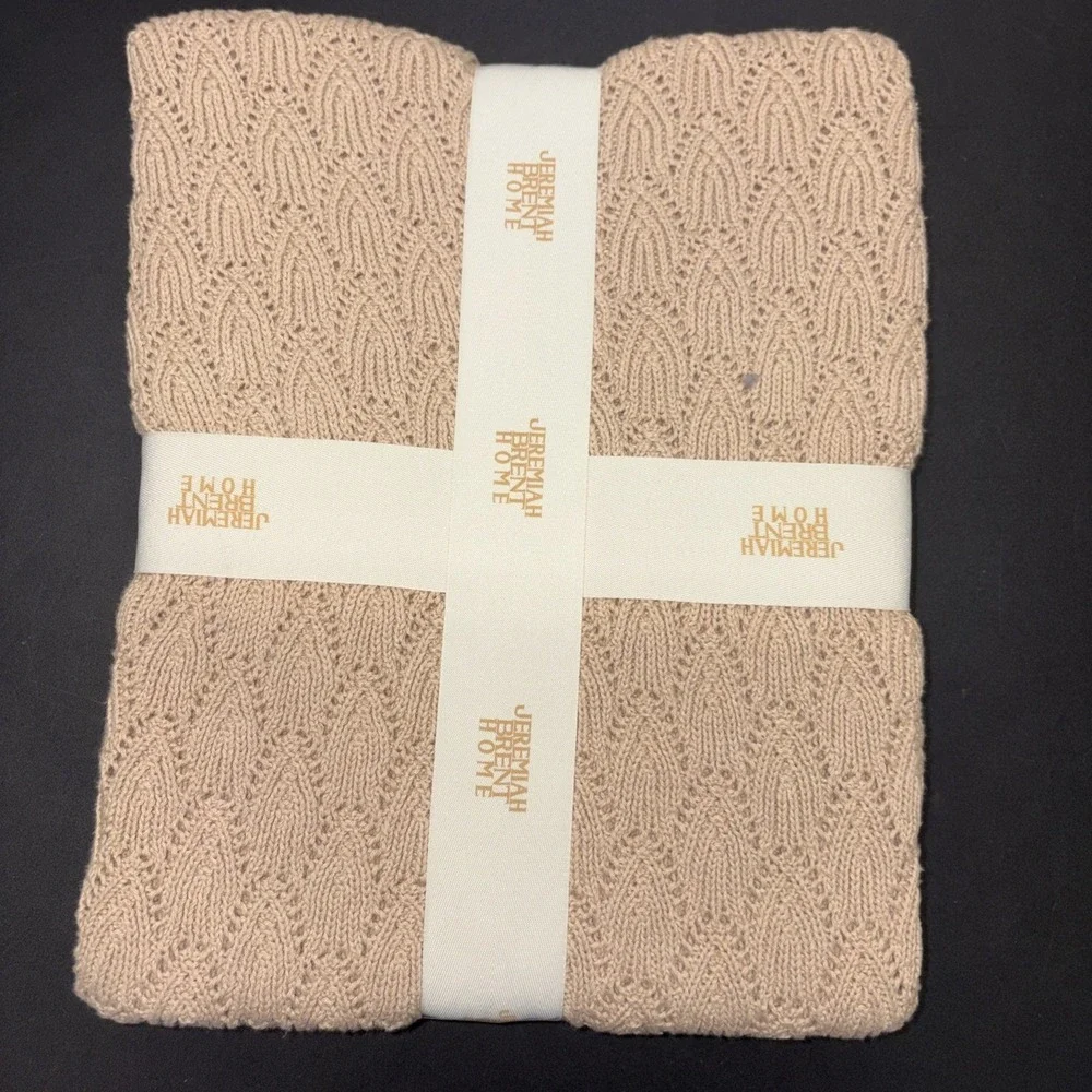 Sand Jeremiah Brent Home 100% Cotton Knitted Pointelle Scallop 50in x 60in 20748